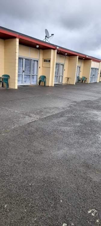 Roadside Motel ワイオウル エクステリア 写真