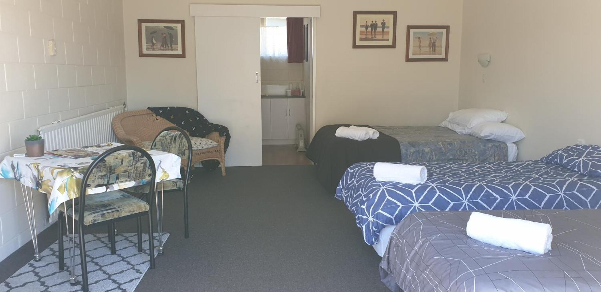 Roadside Motel ワイオウル エクステリア 写真